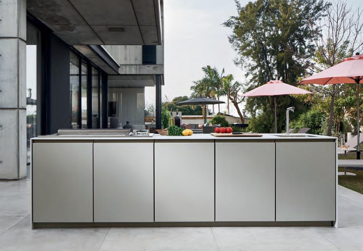 UNICA outdoor kitchen island, front view